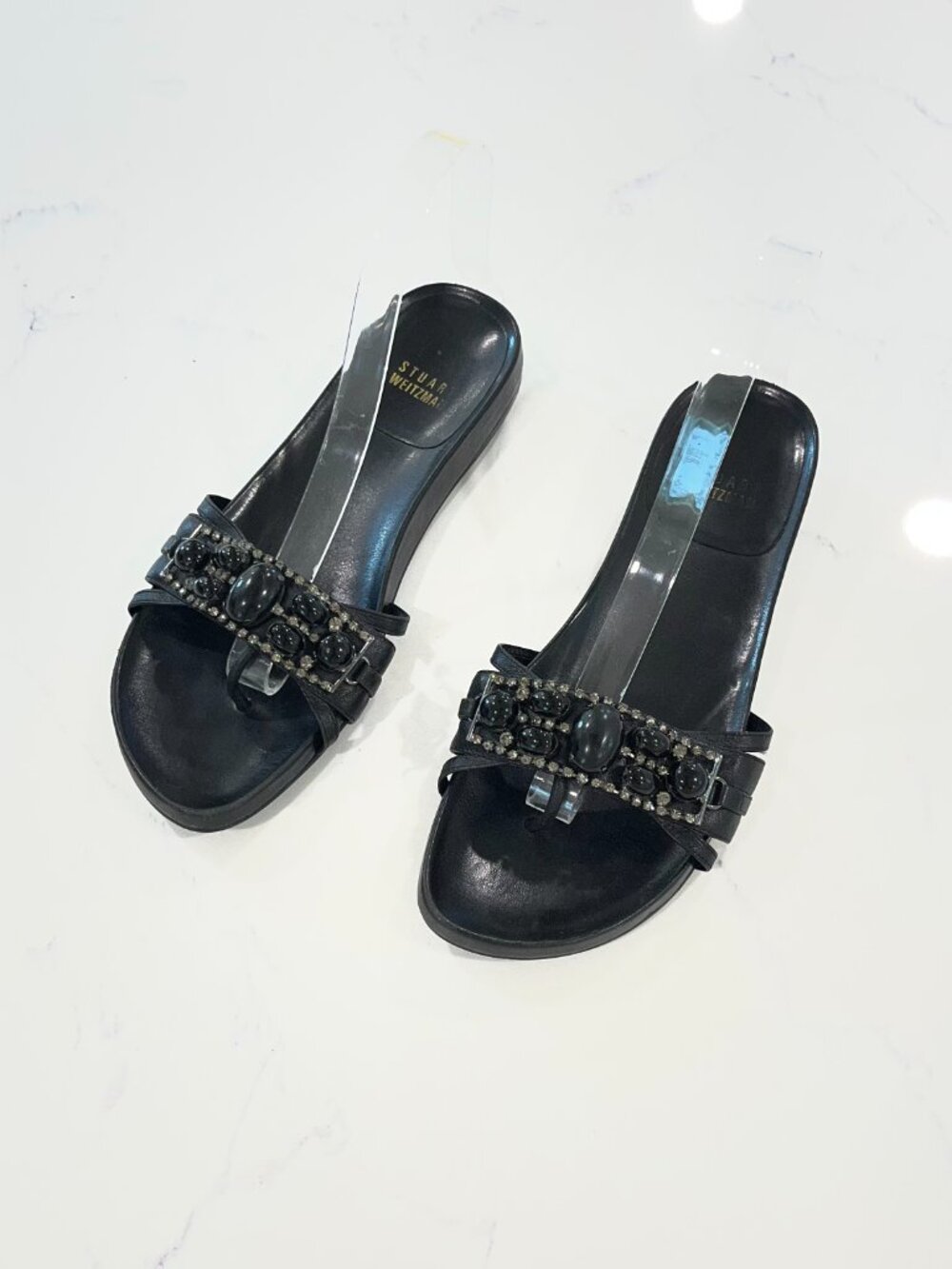 Stuart Weitzman Black Leather Beaded Slip on Thong Sandals Women's Size 6.5